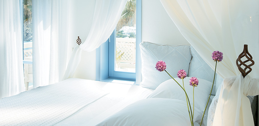 mykonos-blu-apartment-master-bedroom