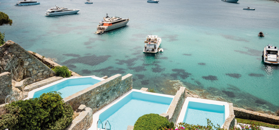 04-seafront-villas-with-pool-mykonos-blu-psarou