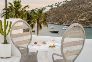 34-private-dining-at-mykonos-blu-terraces